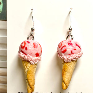 Single Scoop Strawberry Ice Cream Earrings