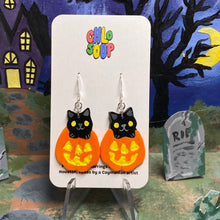 Load image into Gallery viewer, Black Cat Pumpkin Earrings